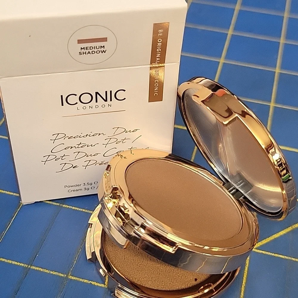 ICONIC London Contour Duo in Medium Shadow 3.5g New in Box